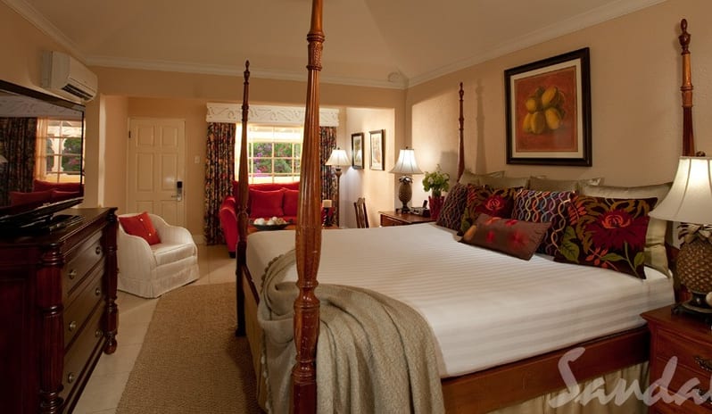 SANDALS ROYAL CARIBBEAN - DL (2)